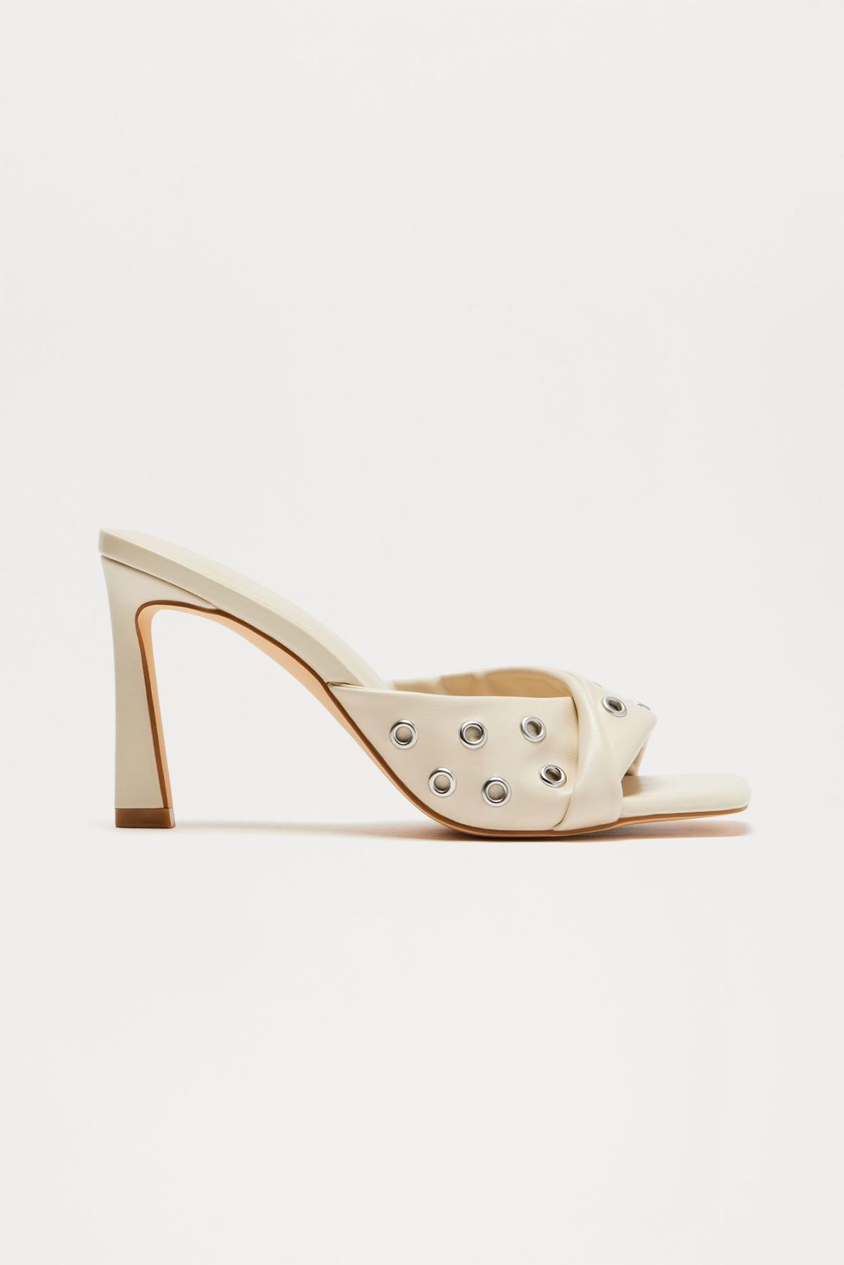 Oslo Grommet Mules - Ivory