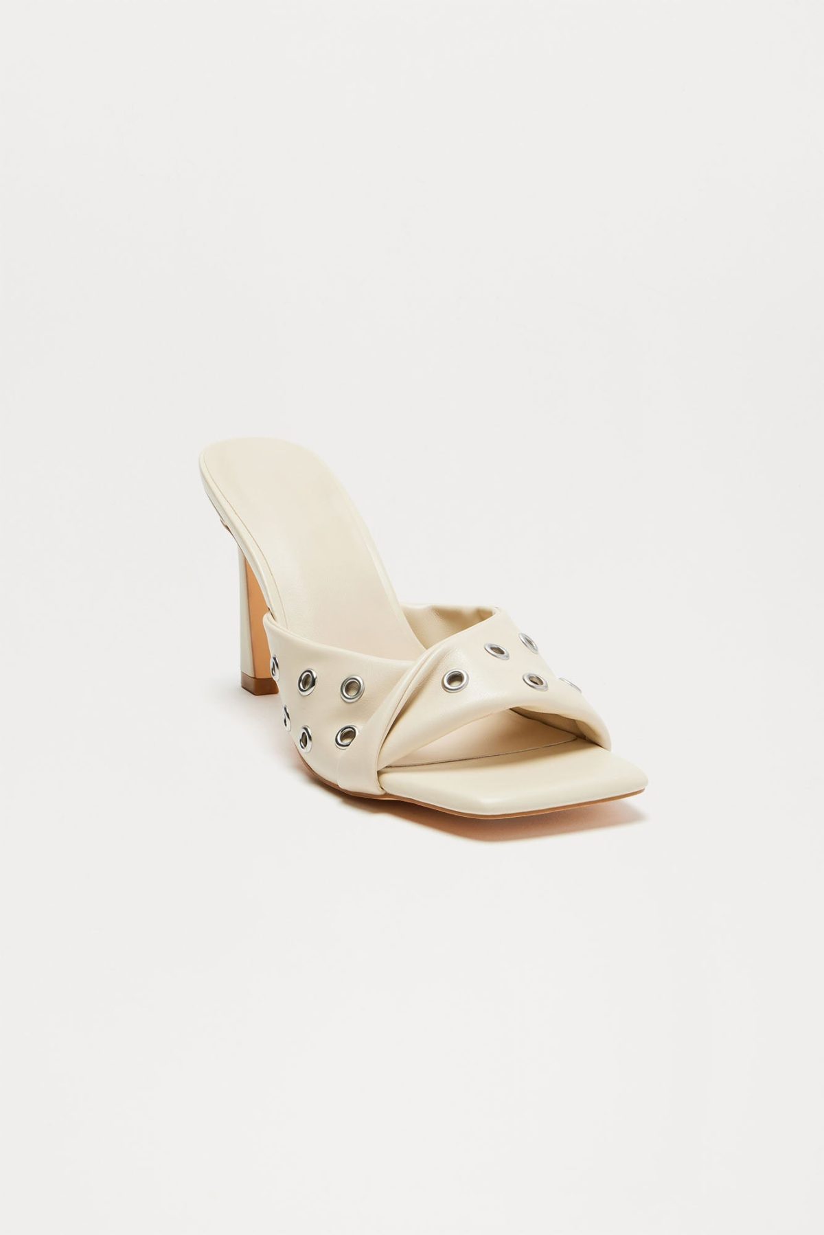 Oslo Grommet Mules - Ivory