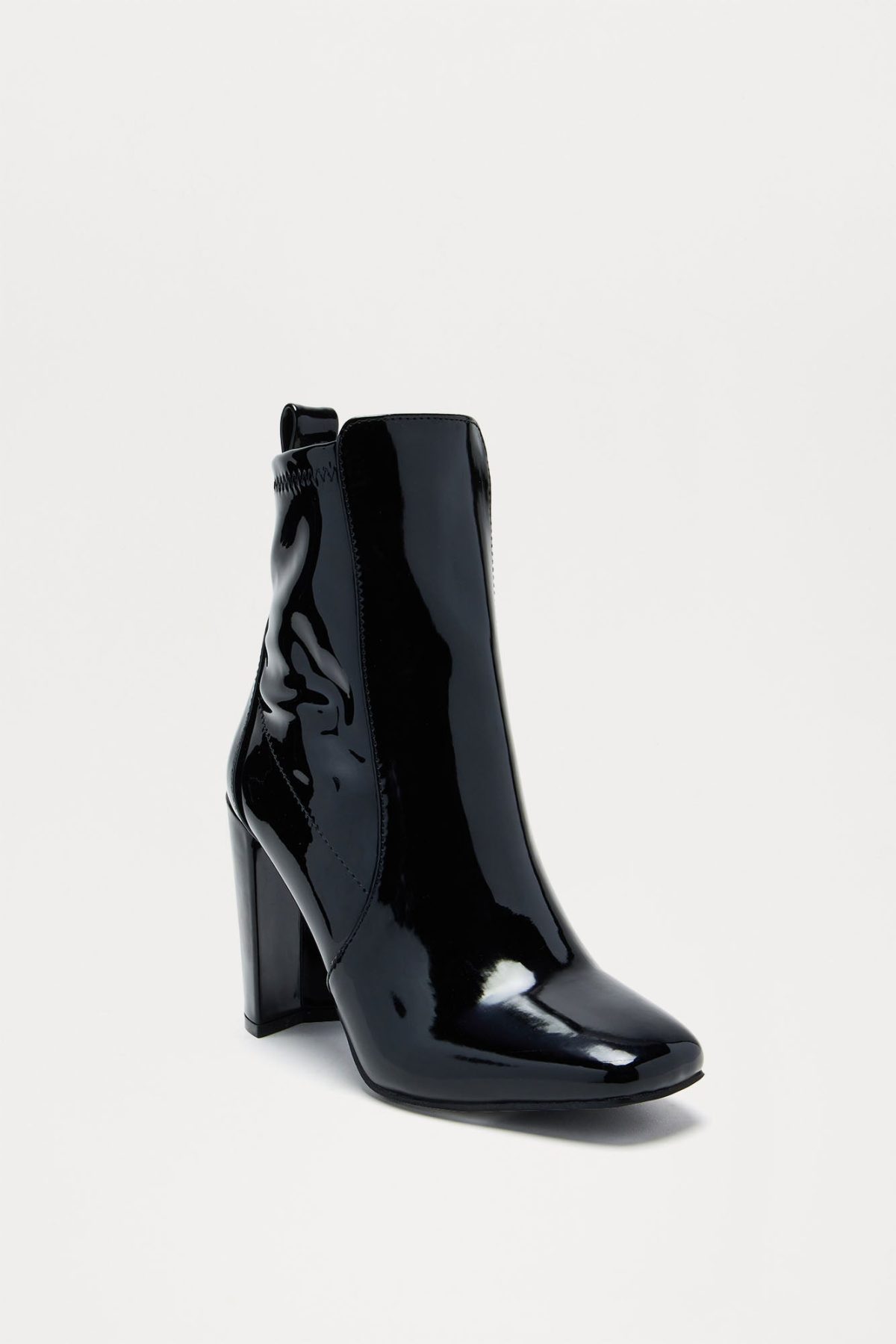 ZIggy Booties - Black