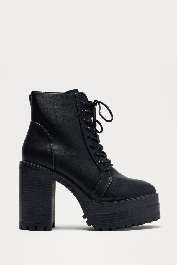 Everett Platform Booties - Black