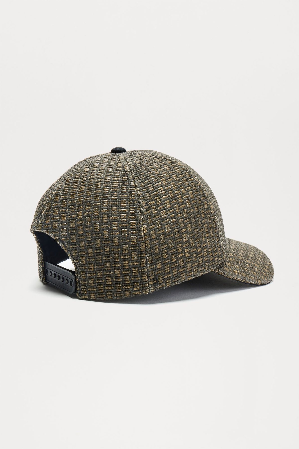 Noah Woven Structured Snapback - Black/combo