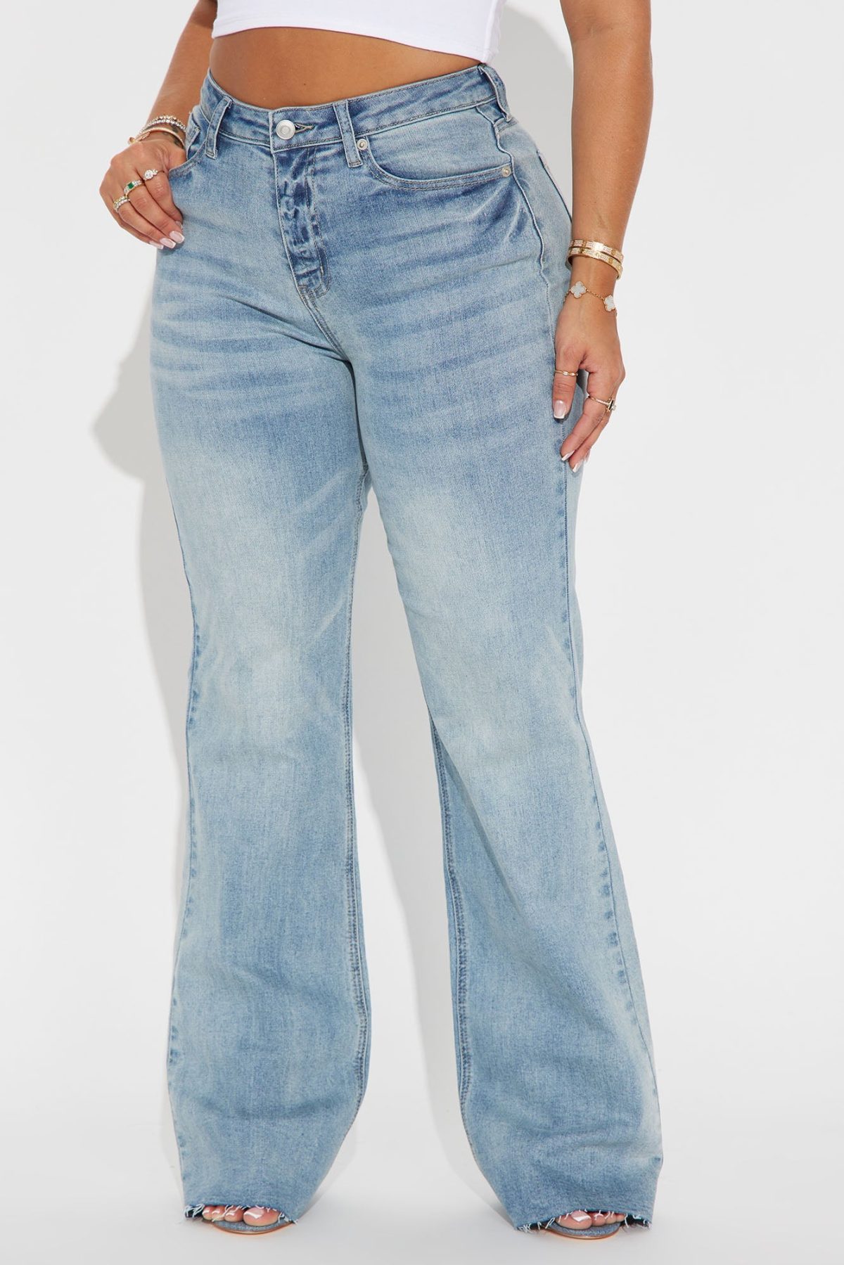 She's The Moment Stretch Bootcut Jeans - Medium Wash