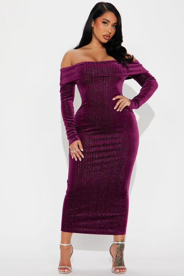 All That Shimmer Velvet Maxi Dress - Burgundy