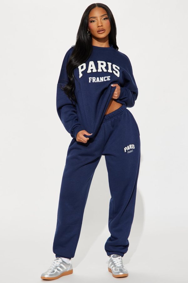 Staying In Paris Jogger Set - Navy