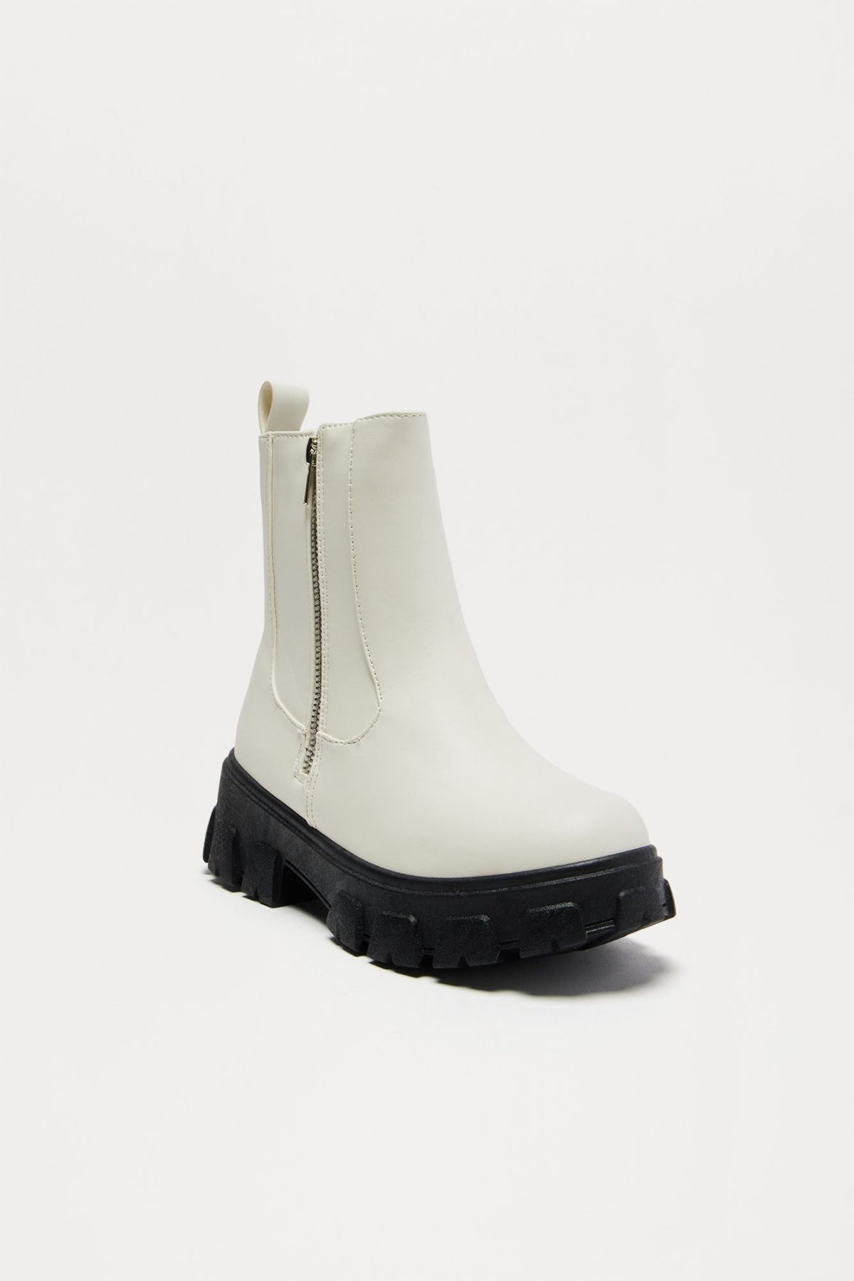 Huxley Zipper Booties - White