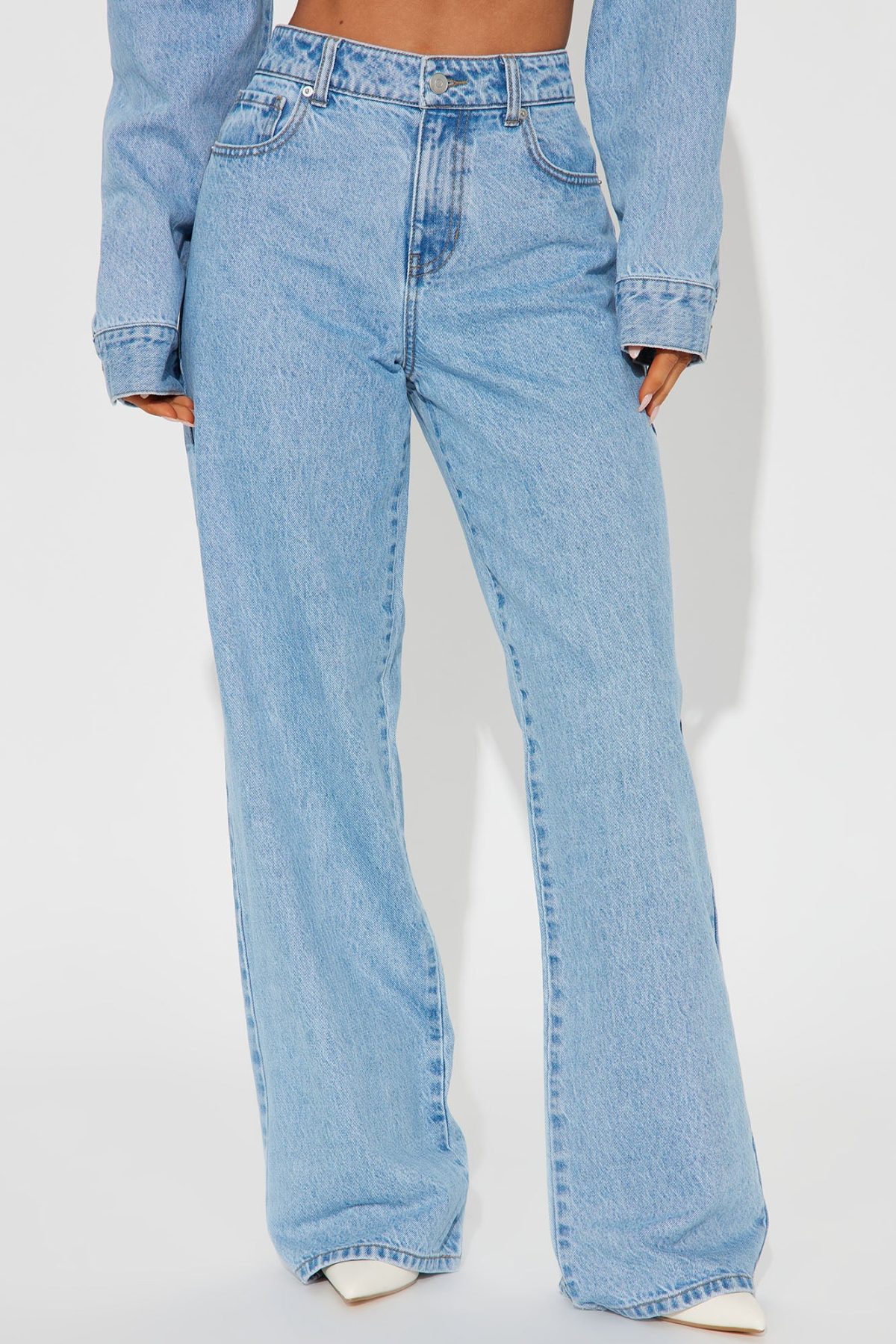 Match Made In Heaven Straight Leg Jeans - Light Wash