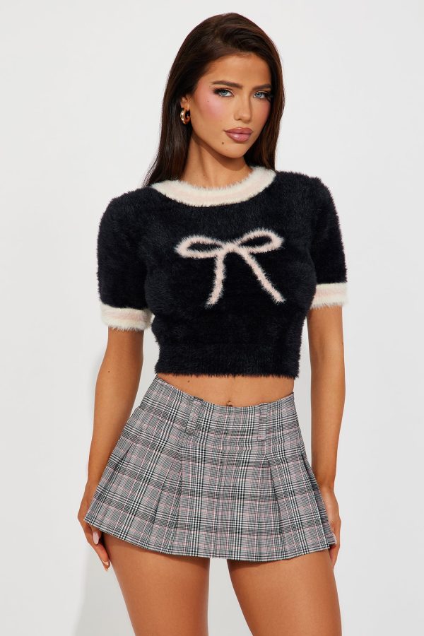 Gift Giver Bow Fuzzy Knit Sweater Top - Black/Pink