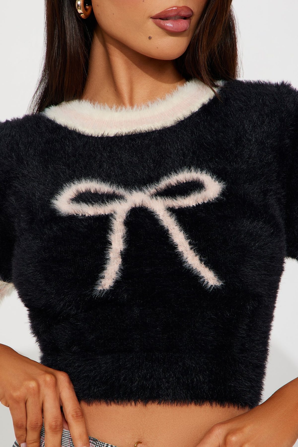 Gift Giver Bow Fuzzy Knit Sweater Top - Black/Pink