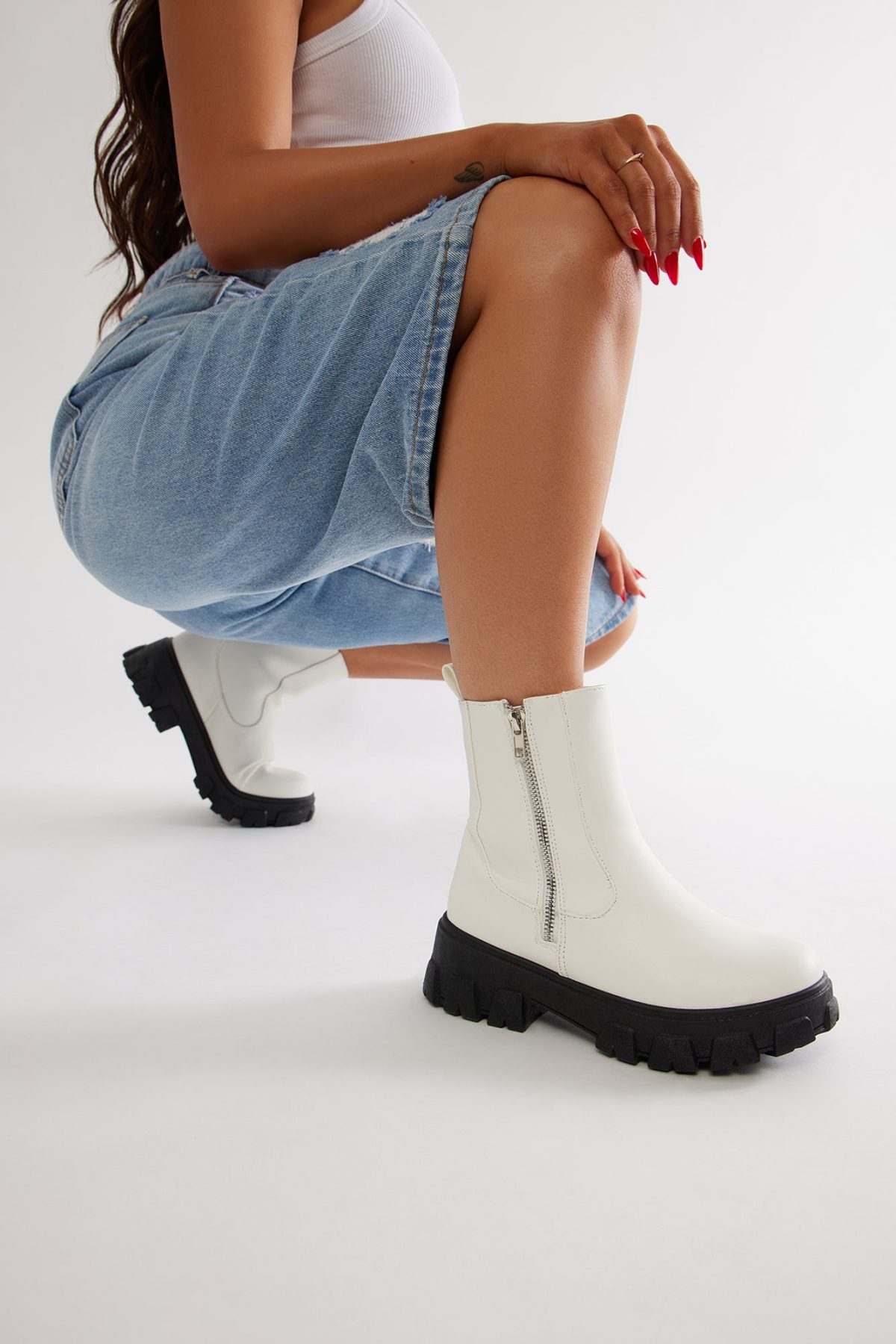 Huxley Zipper Booties - White