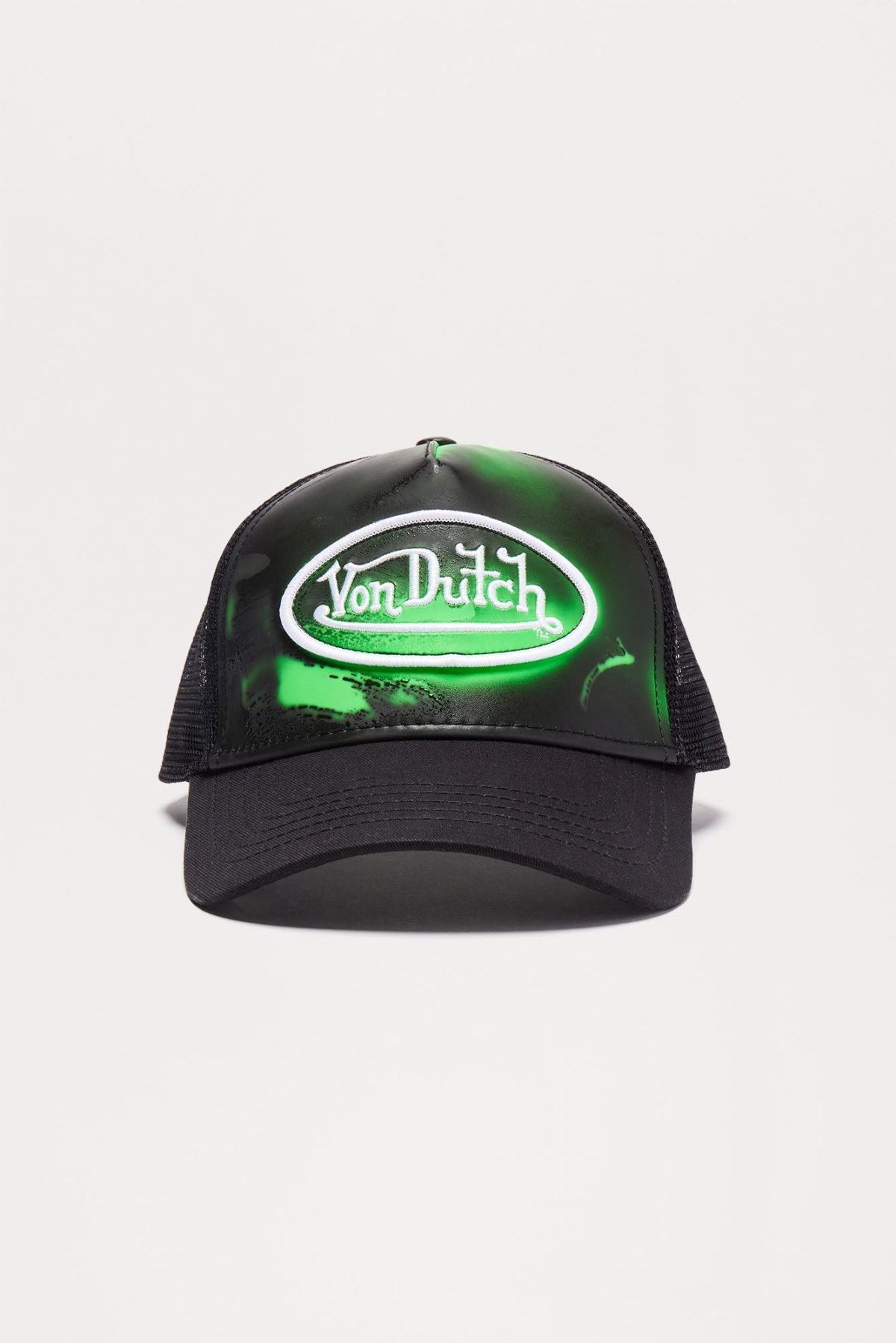 Von Dutch Black Heat Sensitive Trucker Hat - Black