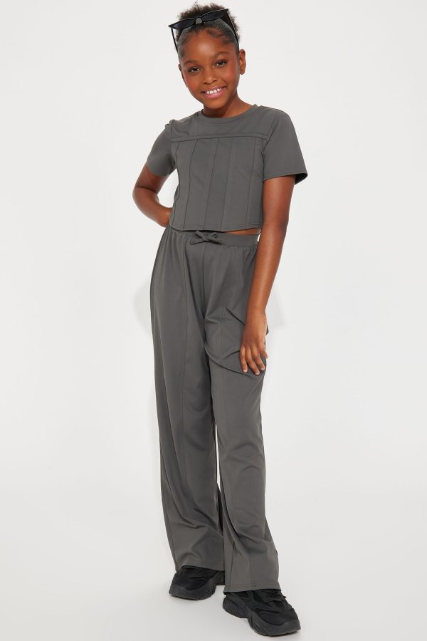 Mini Weekend Moments Short Sleeve Pant Set - Charcoal