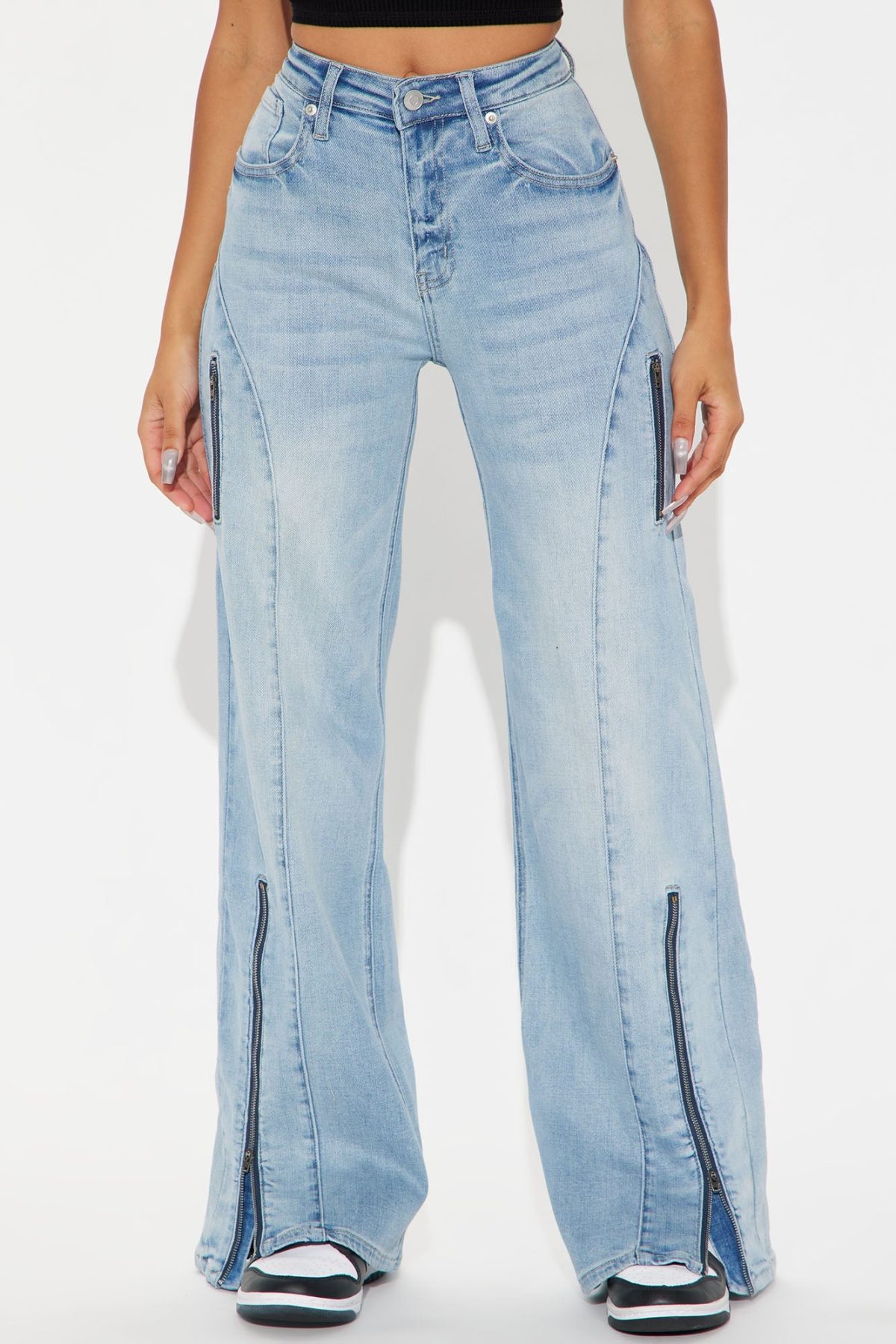 Living Icon Stretch Straight Leg Jeans - Light Wash