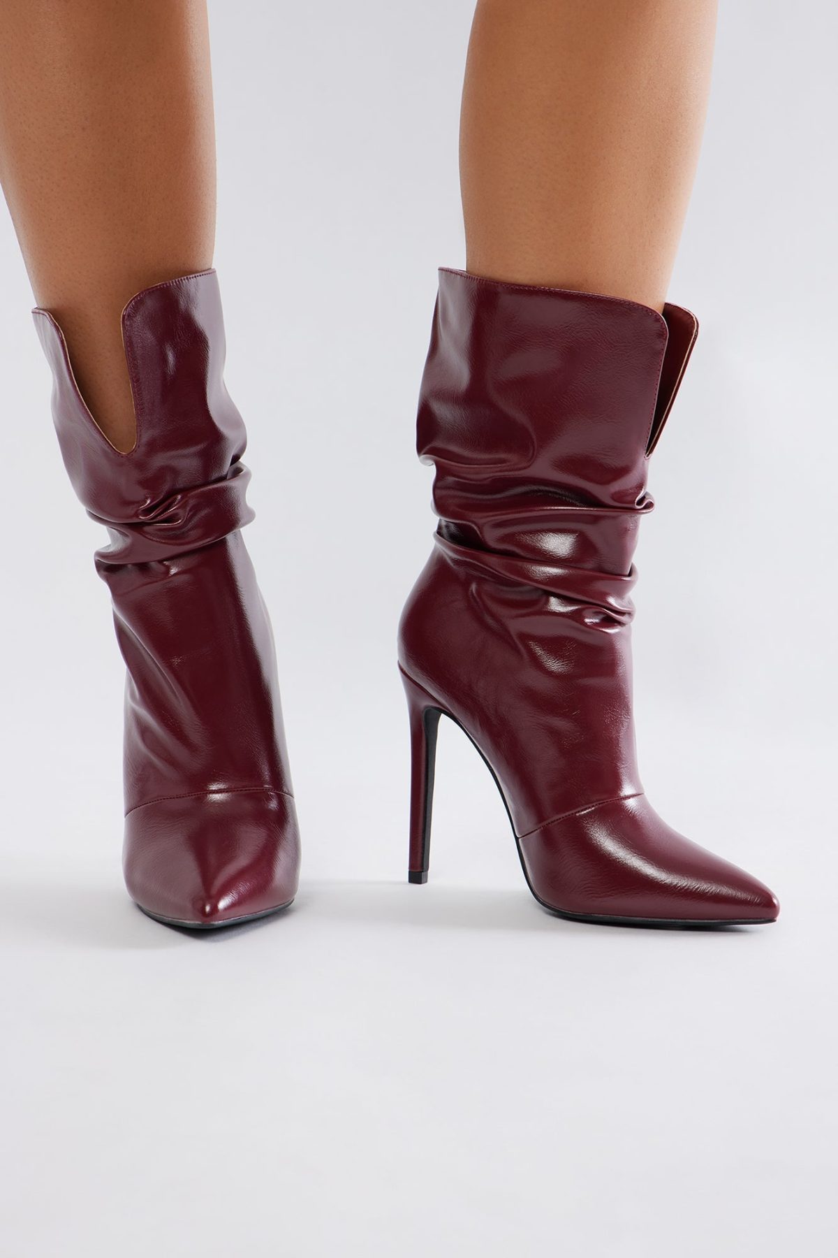 Skye Slouchy Booties - Burgundy