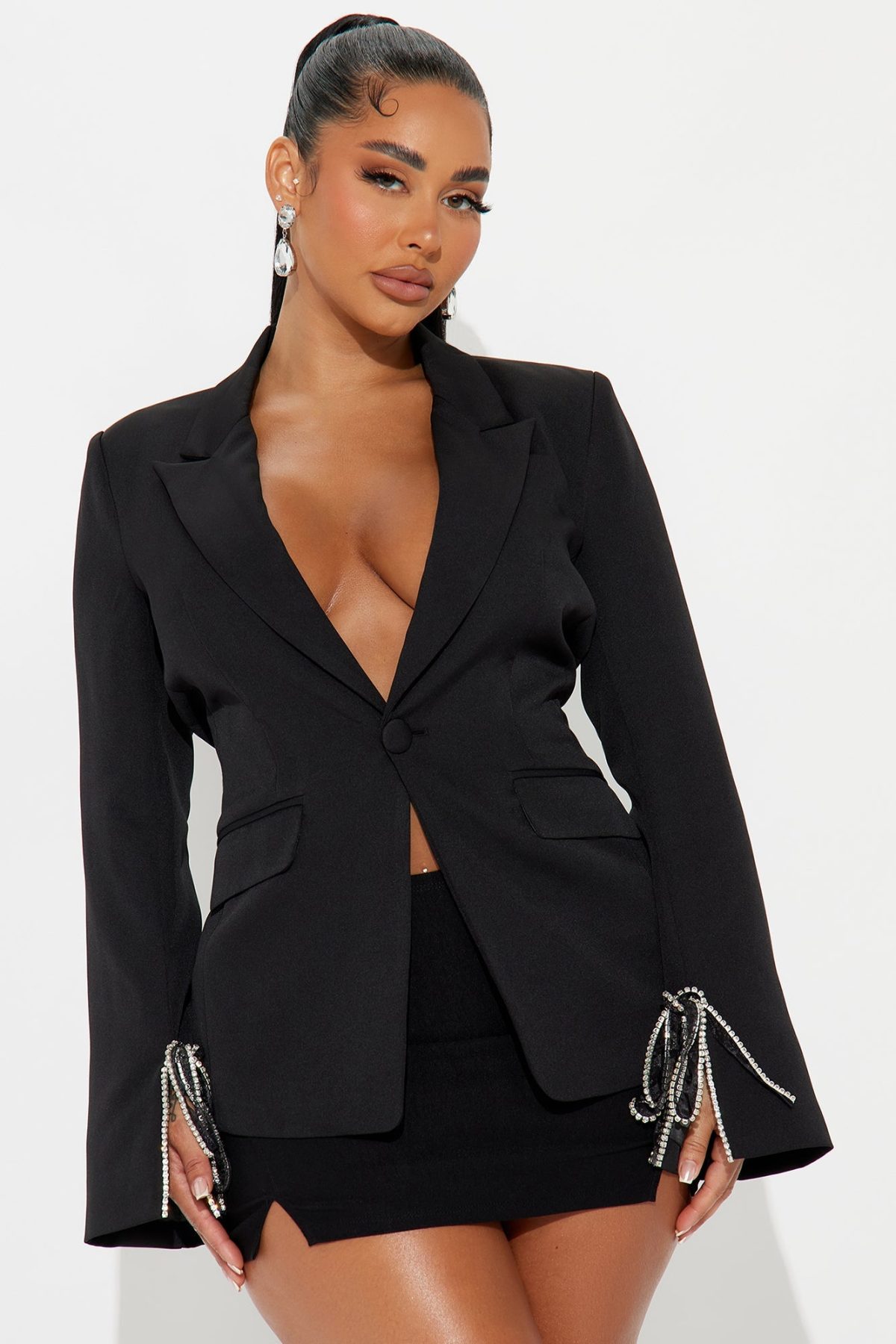 A Touch Of Class Blazer - Black