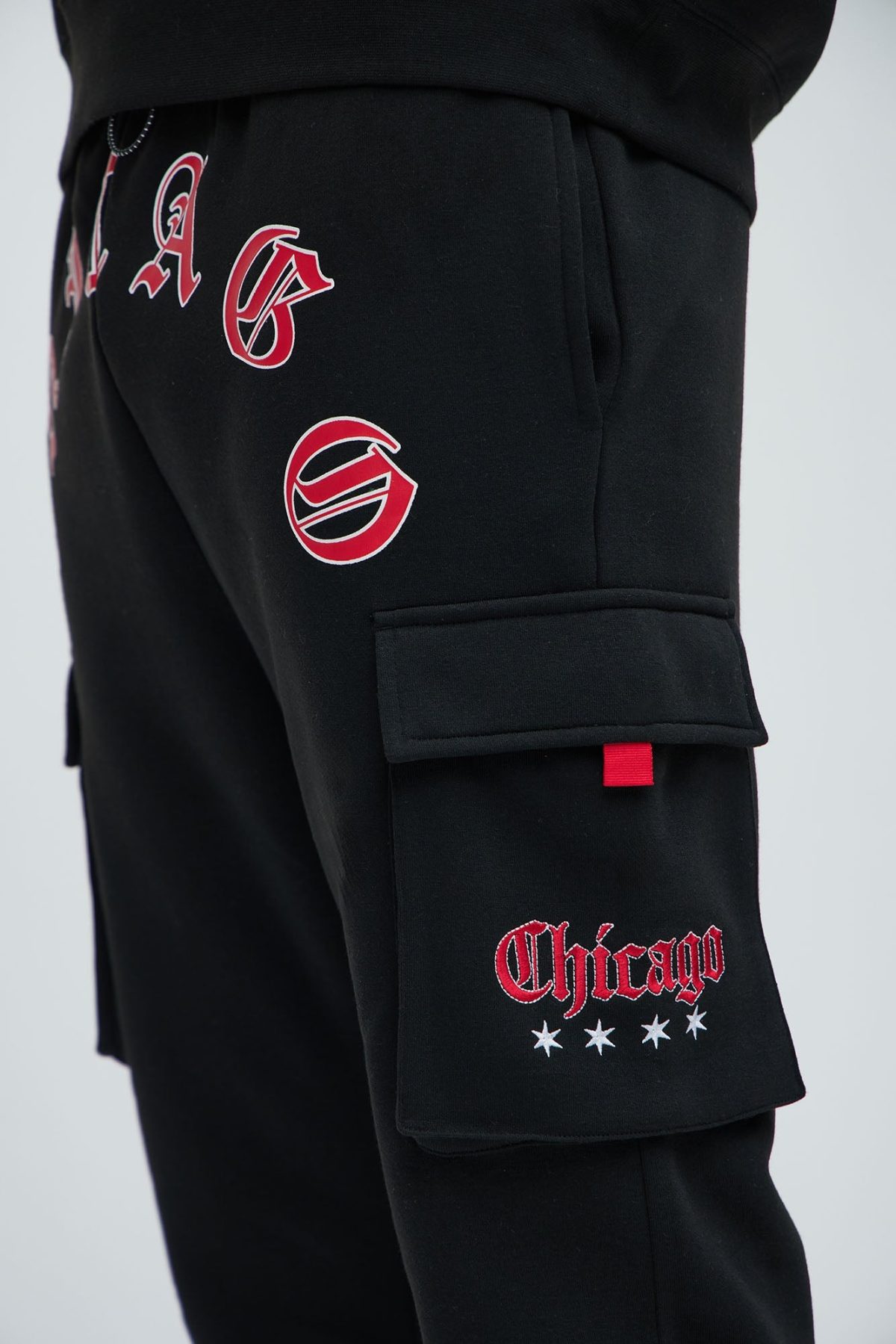 Chicago Cargo Sweatpants - Black