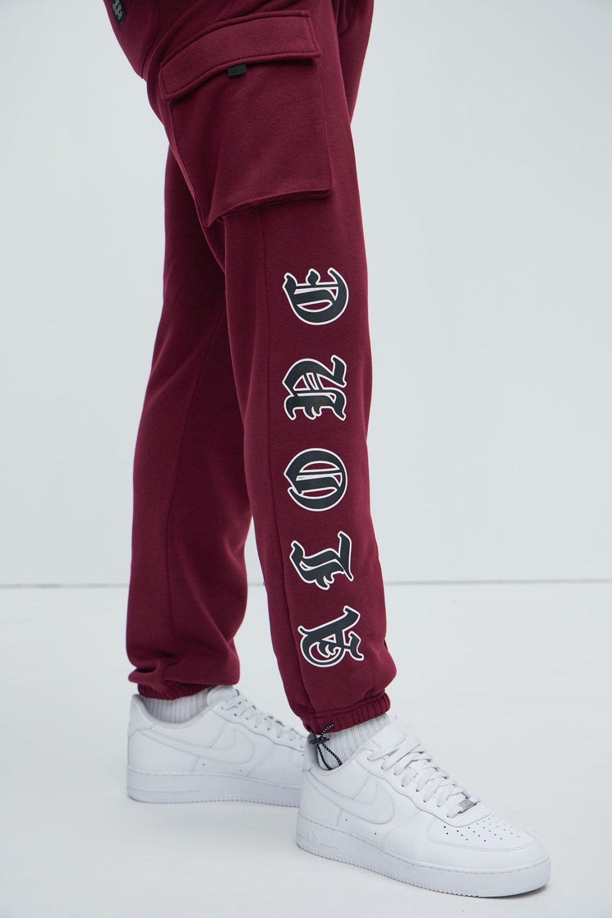 Never Alone Cargo Sweatpant - Burgundy