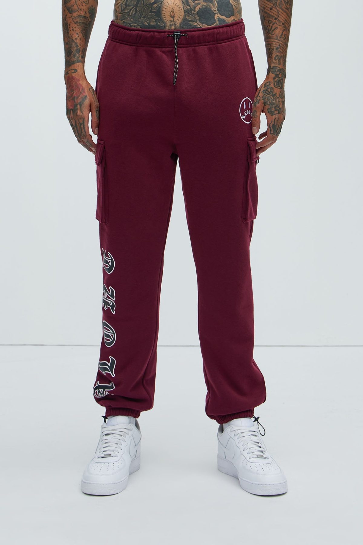 Never Alone Cargo Sweatpant - Burgundy