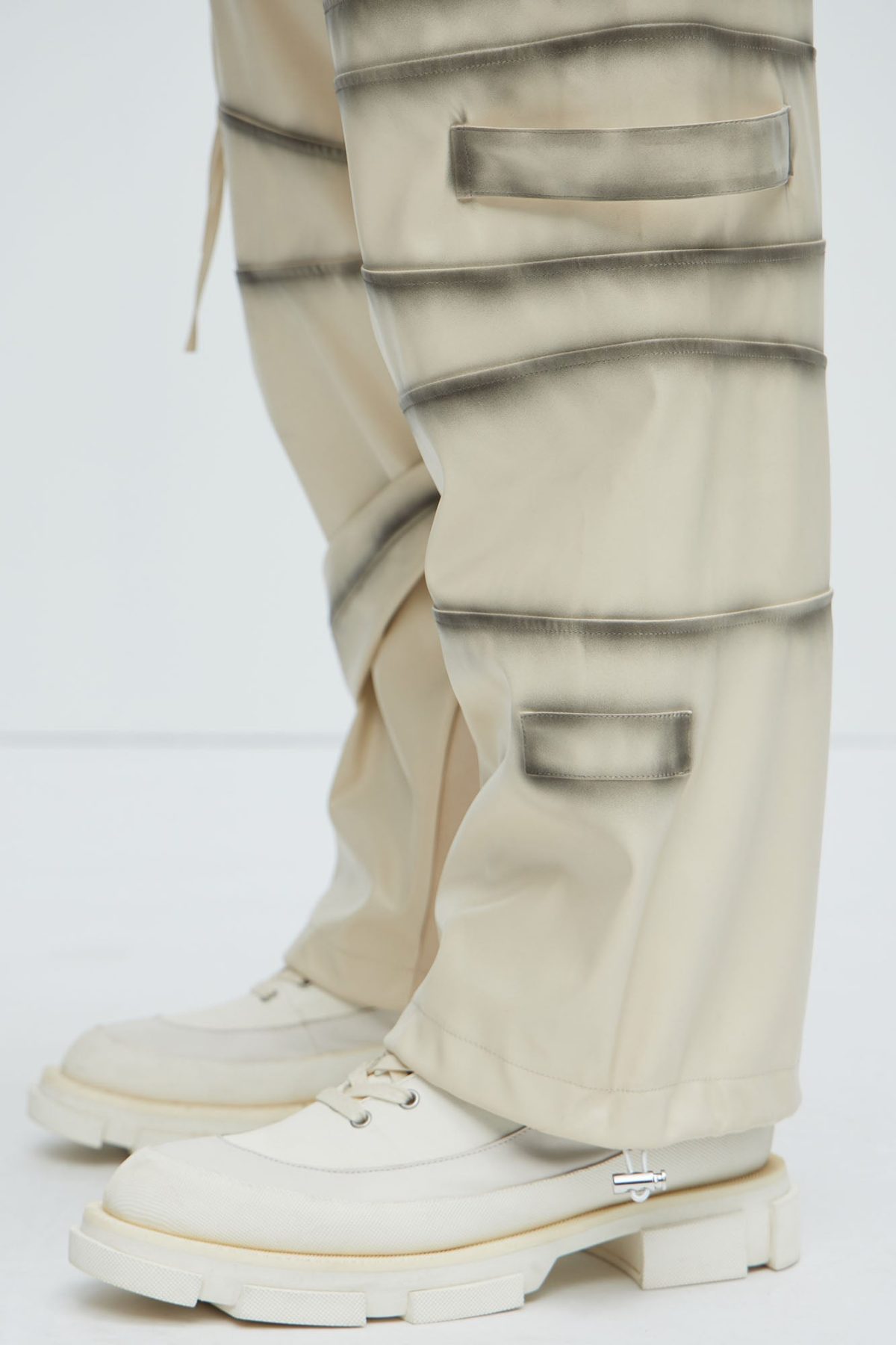 Split Vision Two Tone Belted Pants - Cream