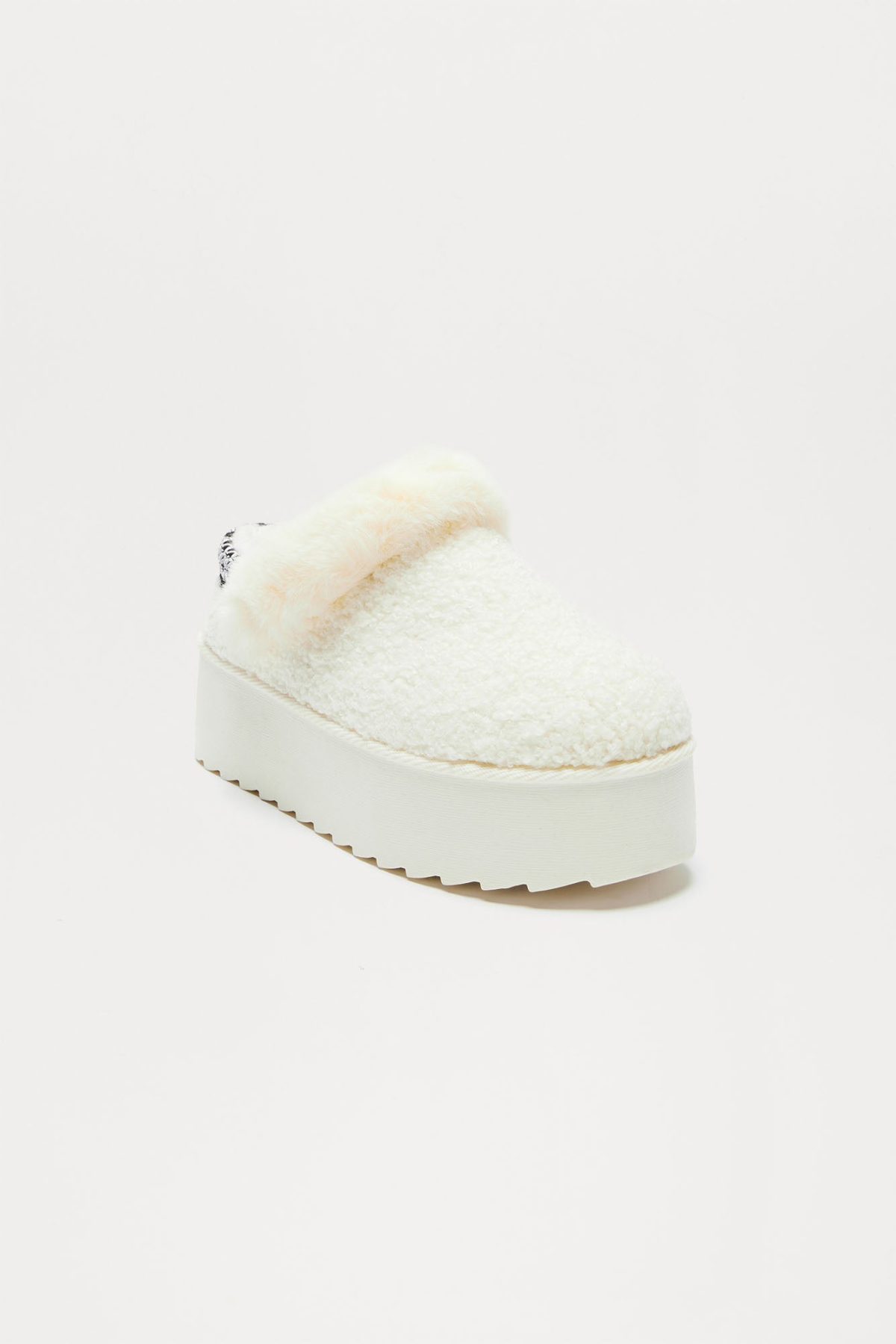 So Tuned In Platform Slippers - Cream