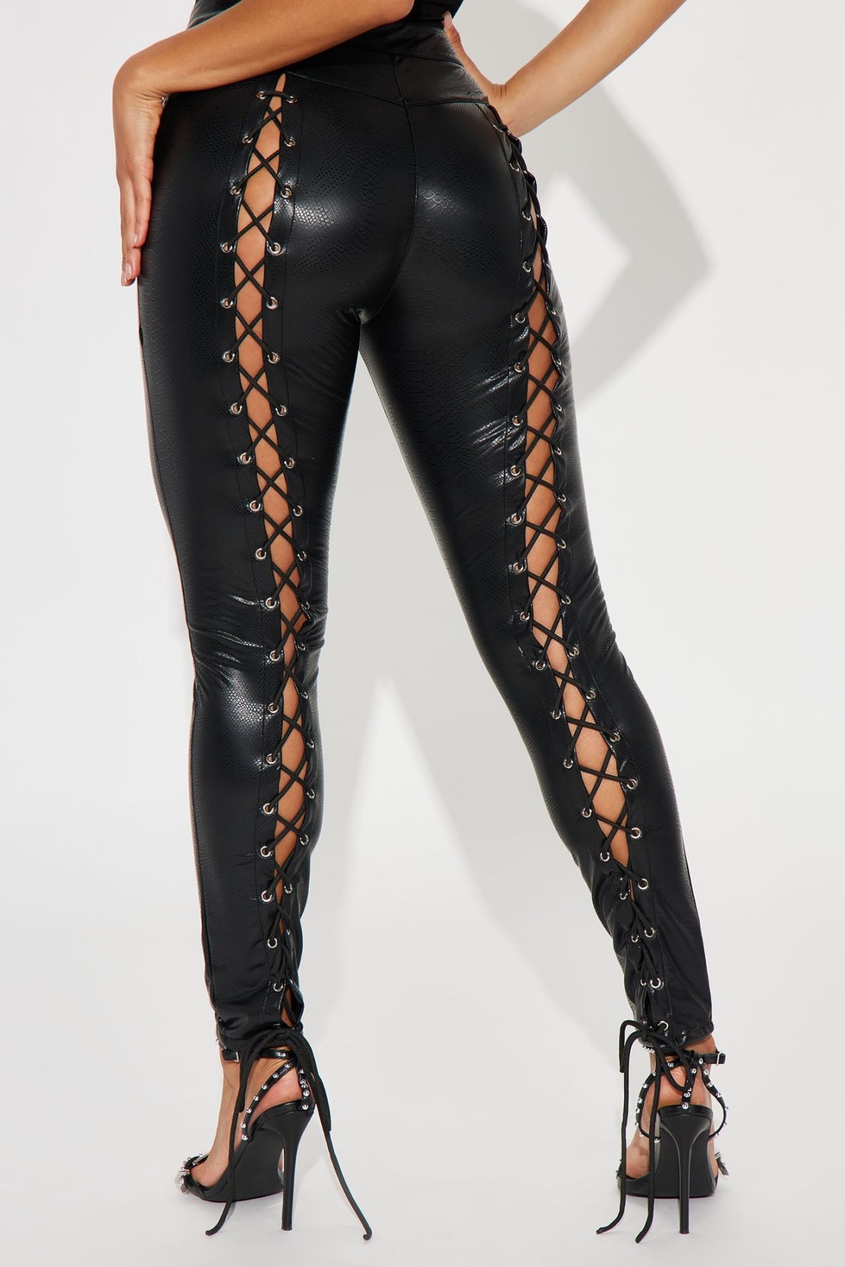 DJ's Girlfriend Lace Up Skinny Pant - Black