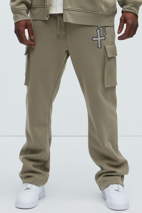 Crosses Cargo Sweatpant - Olive