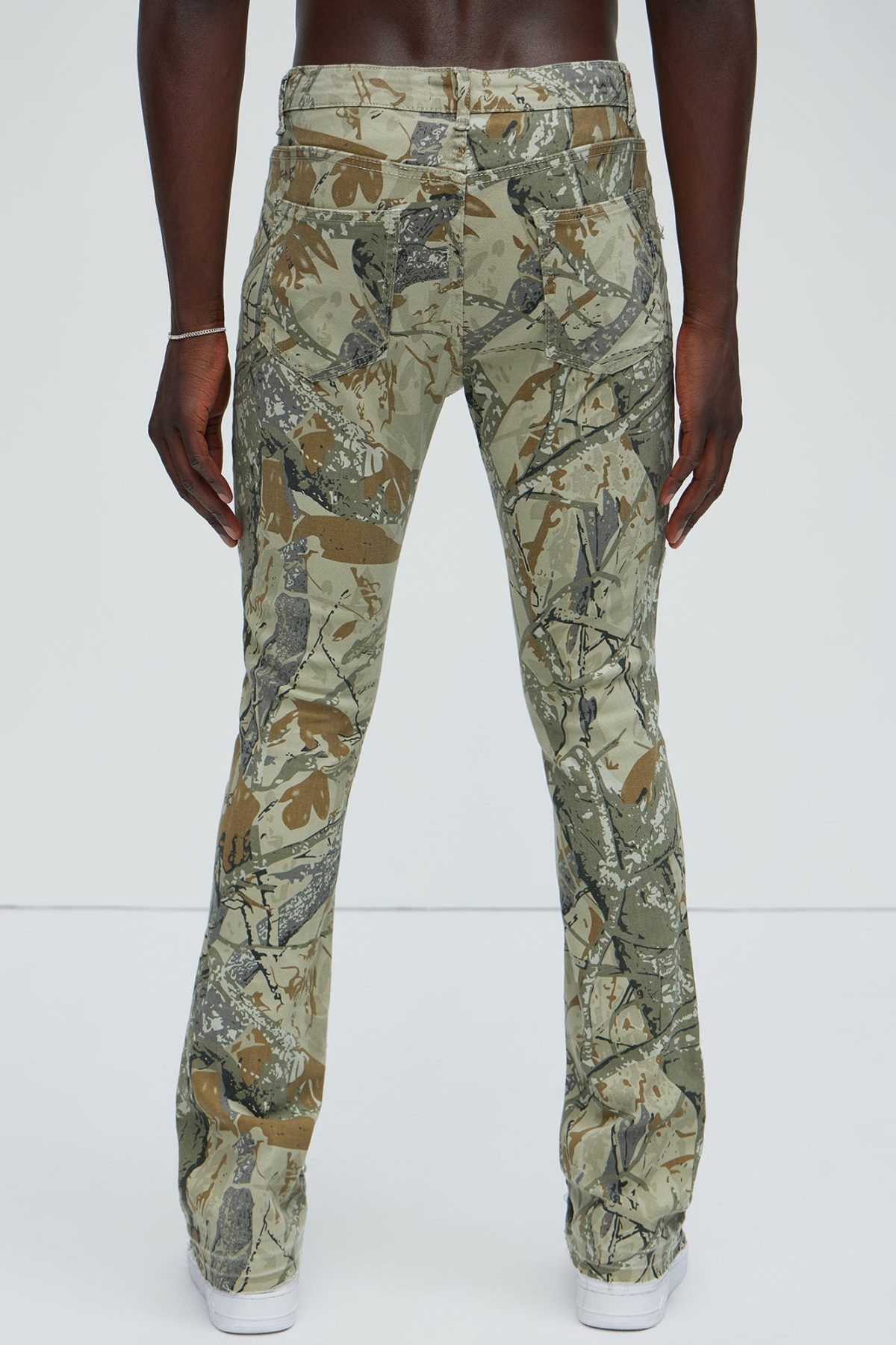 Go Out Frayed Stacked Skinny Flare Pants - Camouflage