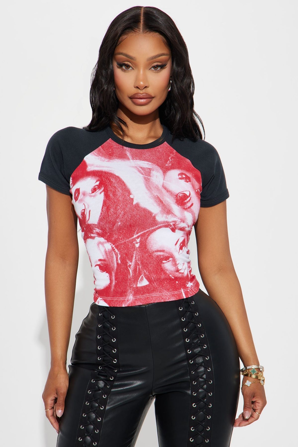 It's GNO Bratz Raglan Tee - Black/White