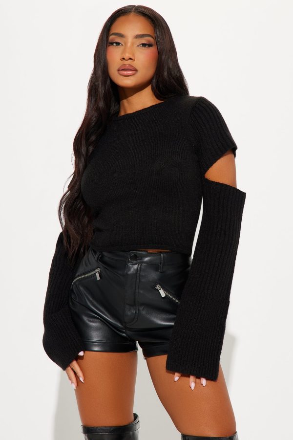 Trend Setter Sweater - Black