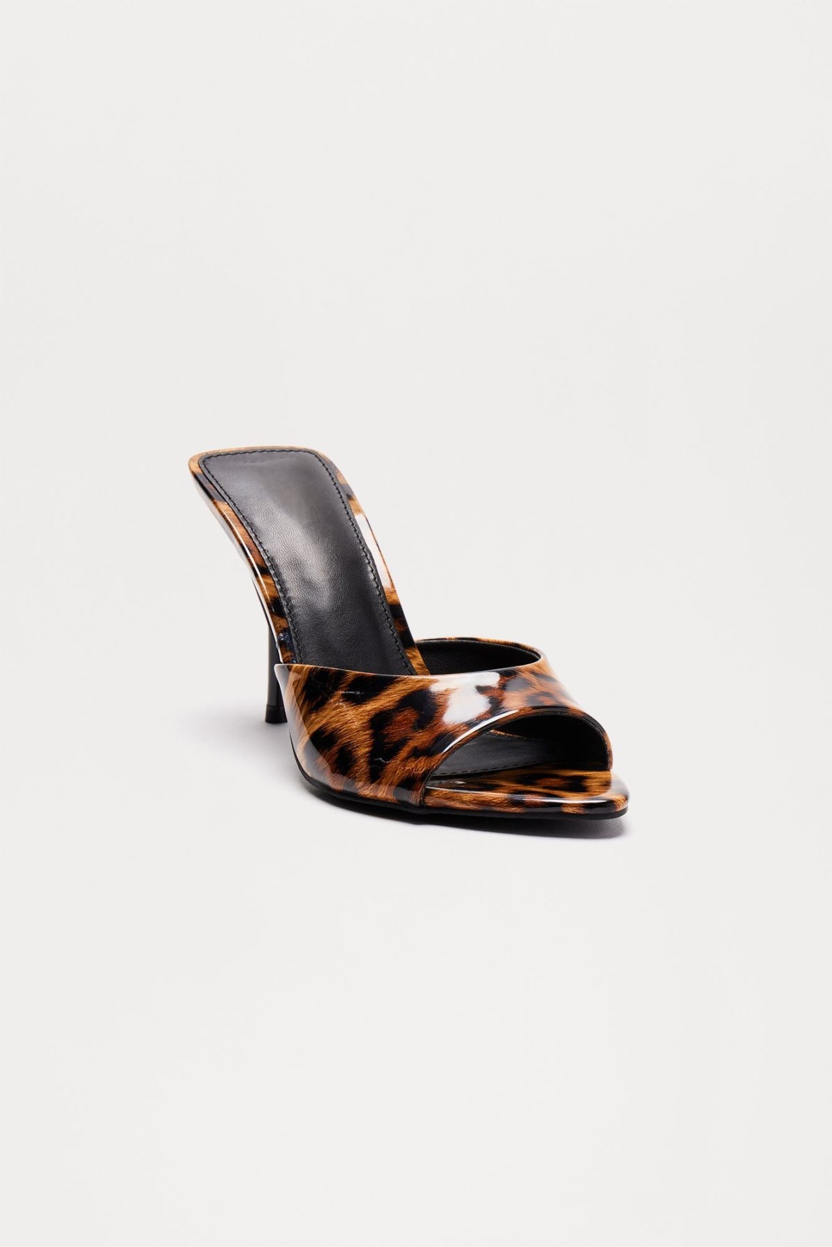 Getting Into It Mules - Leopard