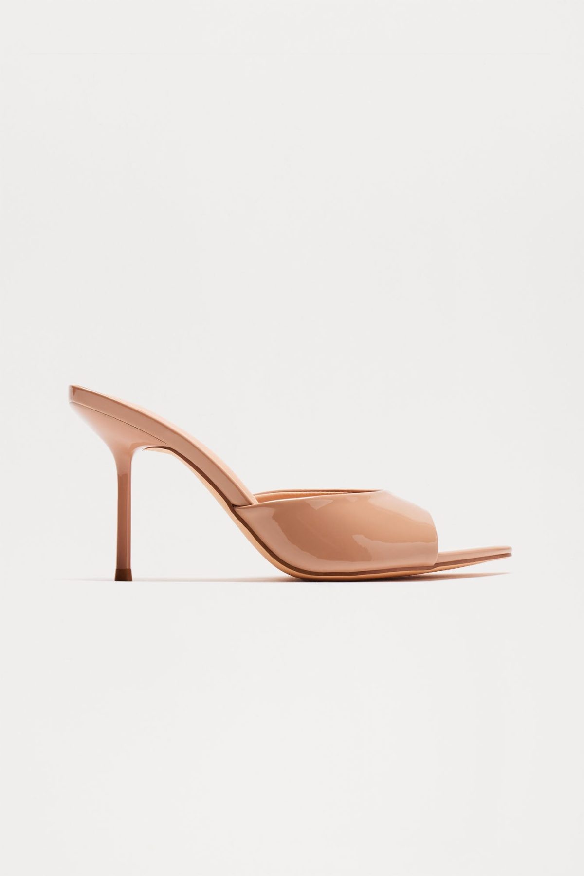 Getting Into It Mules - Nude