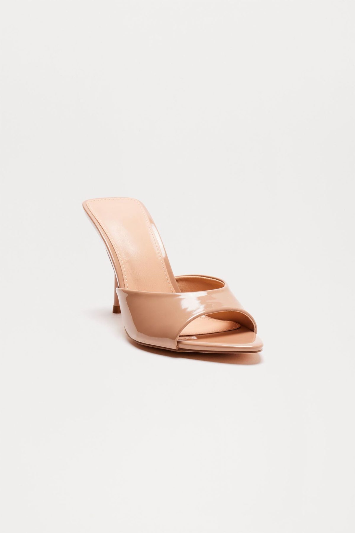 Getting Into It Mules - Nude