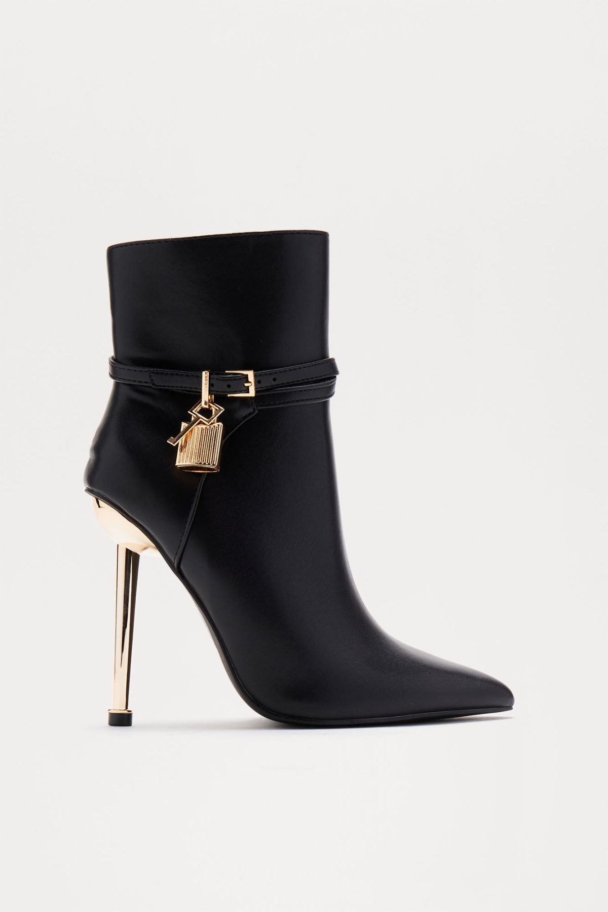 Jagger Hardware Booties - Black