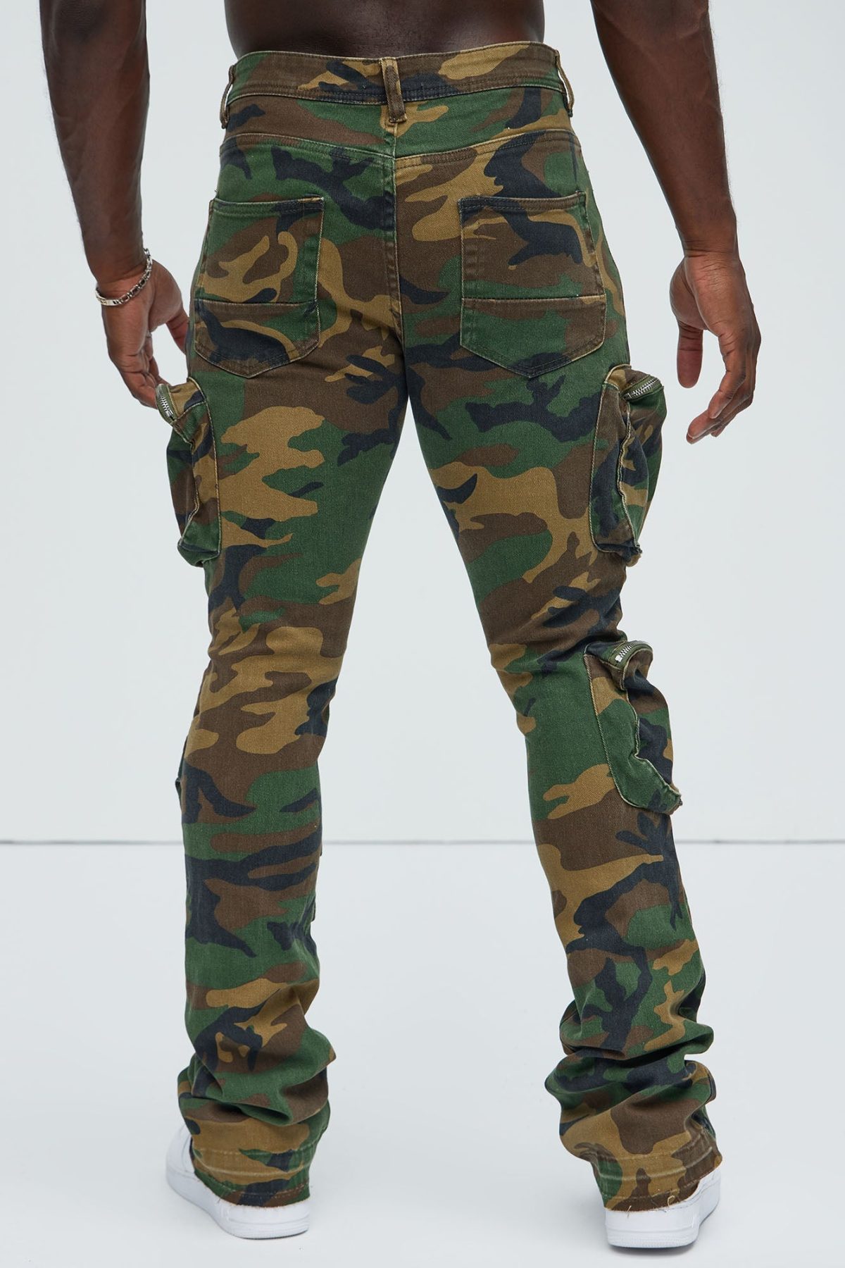 Find Out Cargo Flare Pants - Camouflage