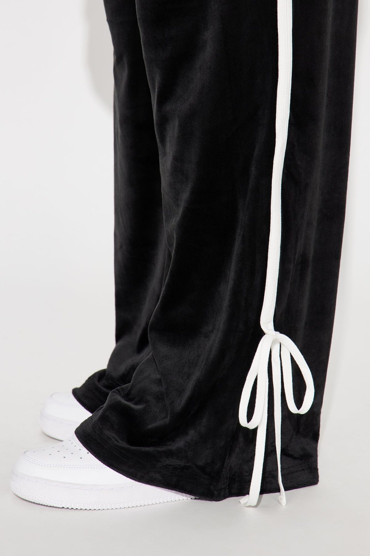 She's A Softie Velour Track Pant - Black/White