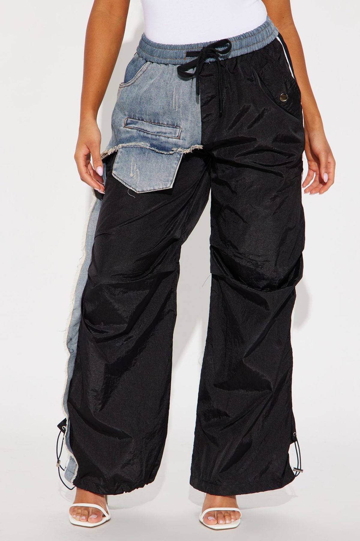 What A Charm Track Pant - Black