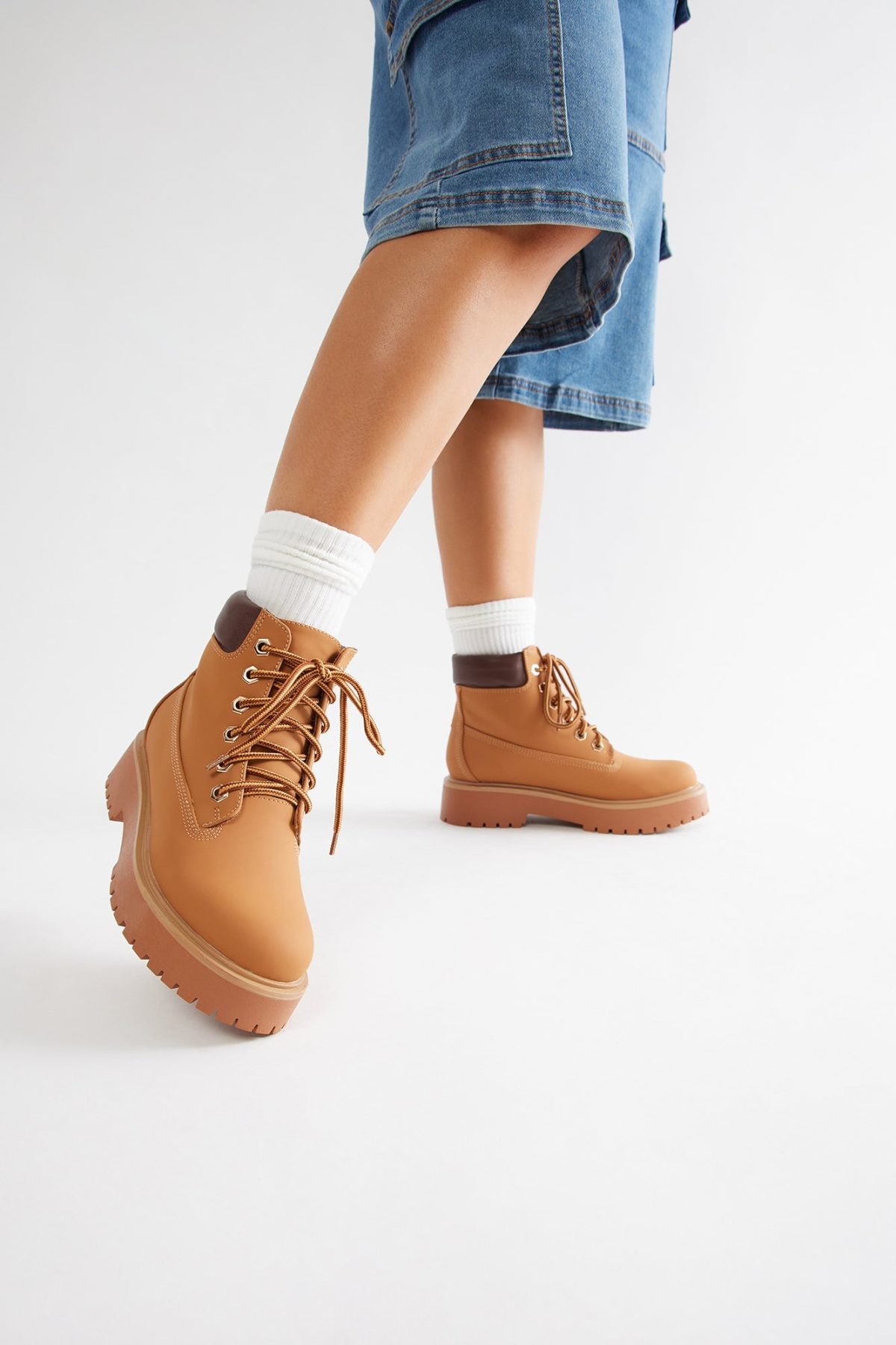 Luca Lace Up Booties - Tan