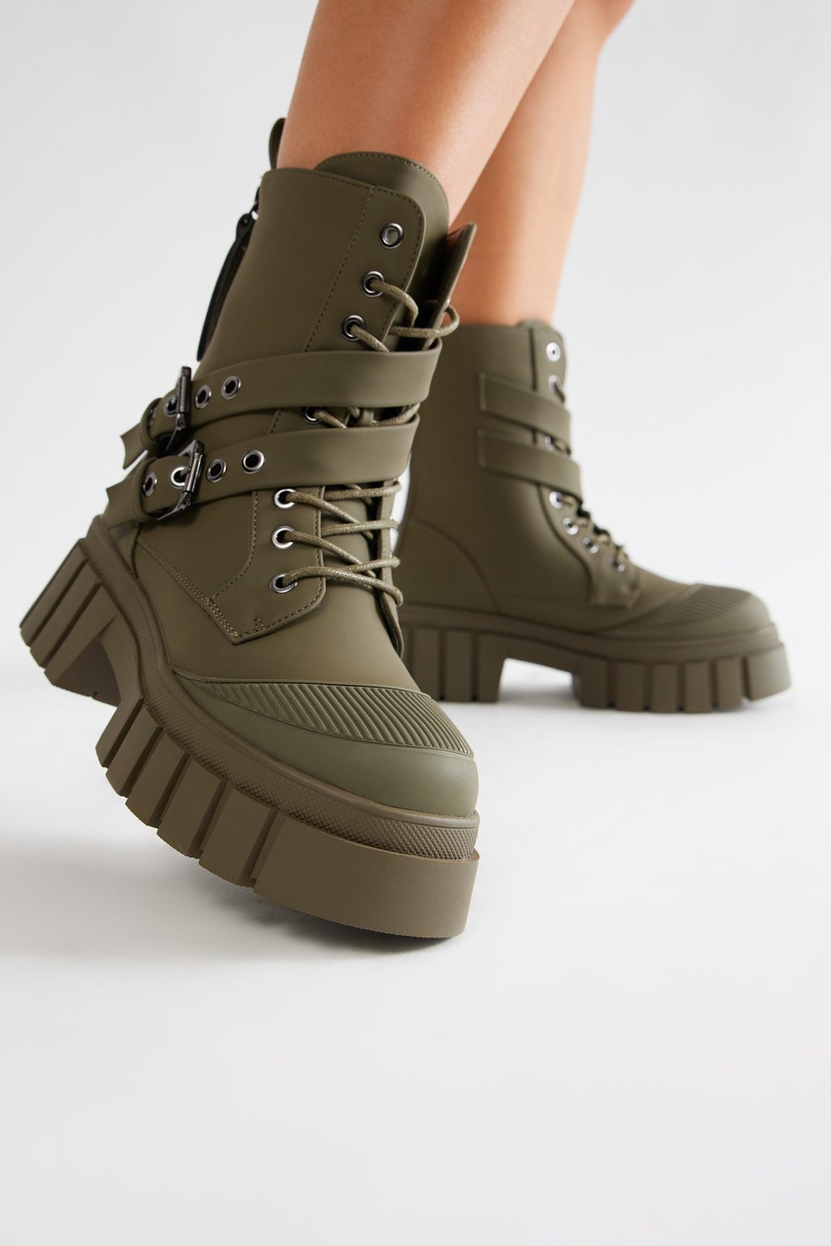 Never Over Buckle Combat Boots - Olive